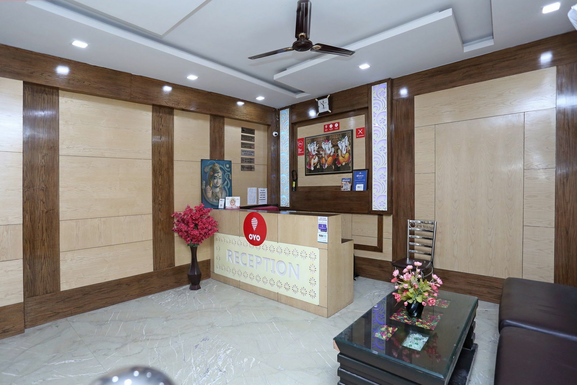 Oyo 9233 Hotel Cottage Lord Krishna Yeni Delhi Dış mekan fotoğraf