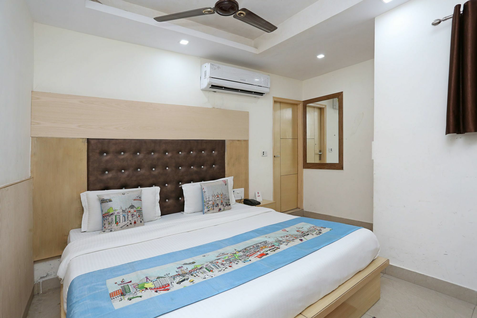Oyo 9233 Hotel Cottage Lord Krishna Yeni Delhi Dış mekan fotoğraf